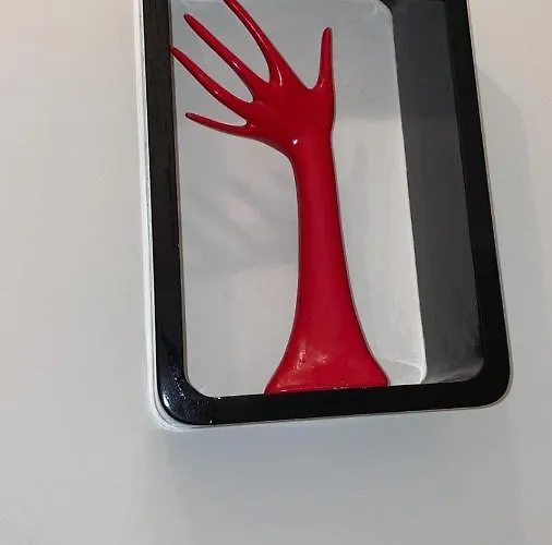 Vibrant Red I Contactless Check-in Διαμέρισμα